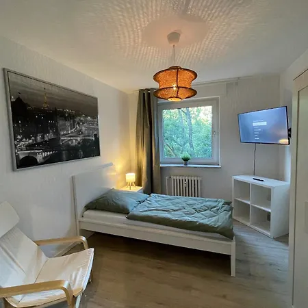 Bege Workvibe Apartment Duisburg